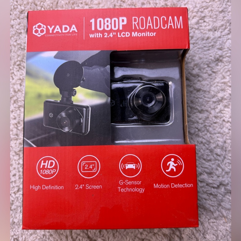 Yada 1080P Roadcam with 2.4" LCD Monitor